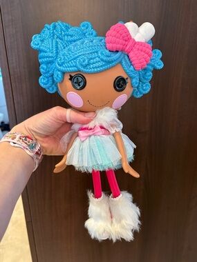 Lalaloopsy Winter Wonderland Mittens Fluff "n" Stuff -Rare Limited Edition